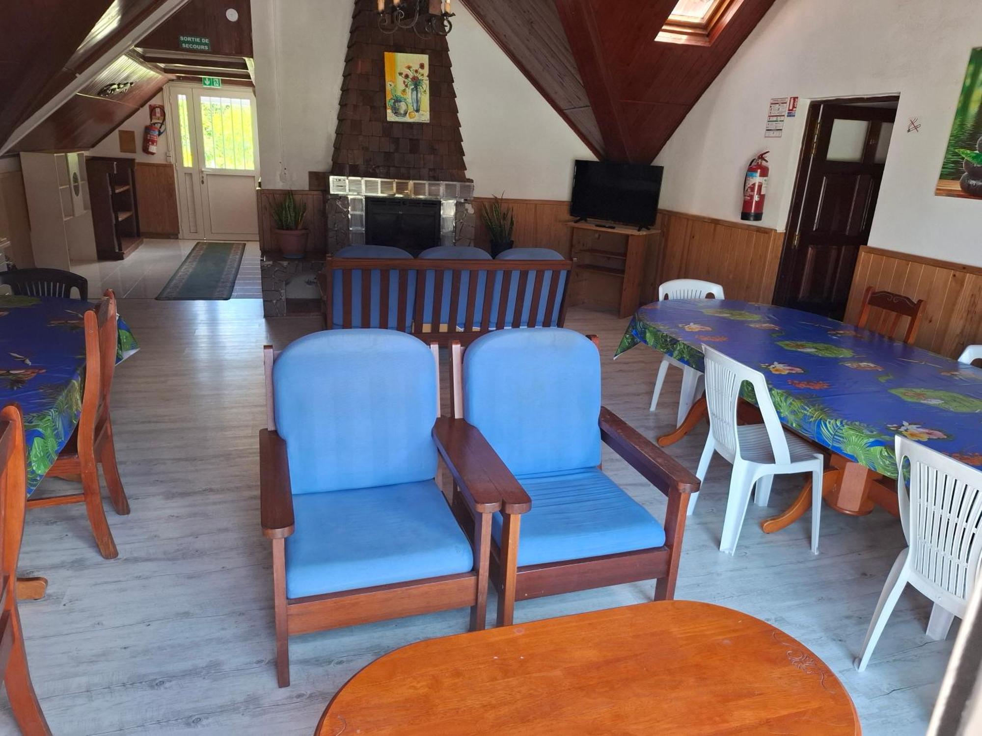 Chambre Double Cilaos Luaran gambar